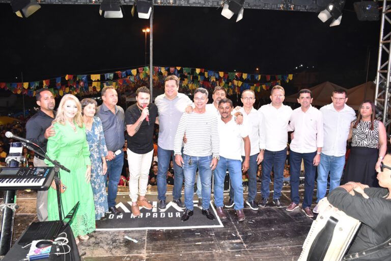 Shows de Caviar com Rapadura, Limão com Mel e Anderson Rodrigues encerram festividades do 69º aniversário de Itainópolis