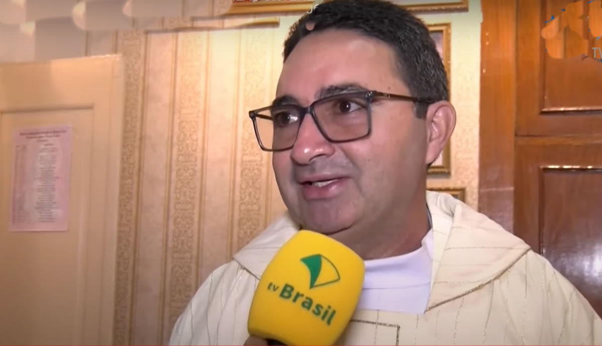 O Sagrado Coração de Jesus: Uma Celebração Centenária de Fé em Picos