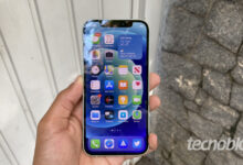 iPhone 12 (Imagem: Darlan Helder/Tecnoblog)