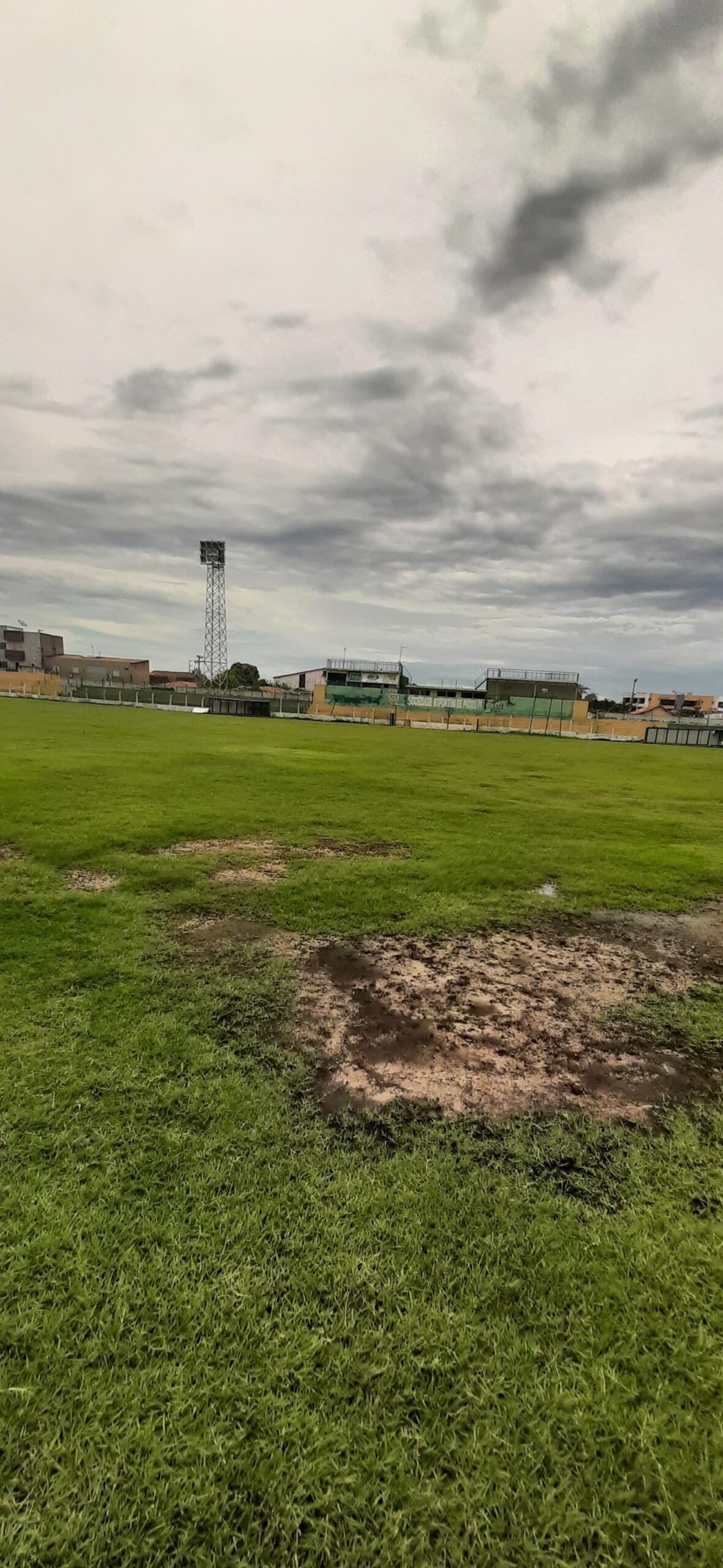 SEP muda local de jogos para Oeiras após vistoria reprovar Helvídio Nunes
