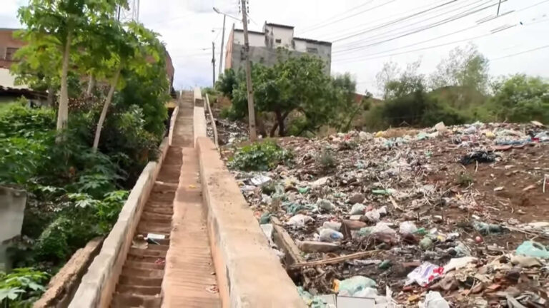 Moradores do bairro São Vicente, em Picos, convivem com acúmulo de lixo e pedem soluções urgentes