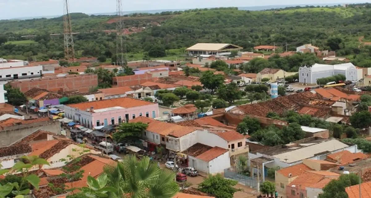 Após fortes chuvas, Prefeitura de Itainópolis suspende aulas da rede municipal de ensino