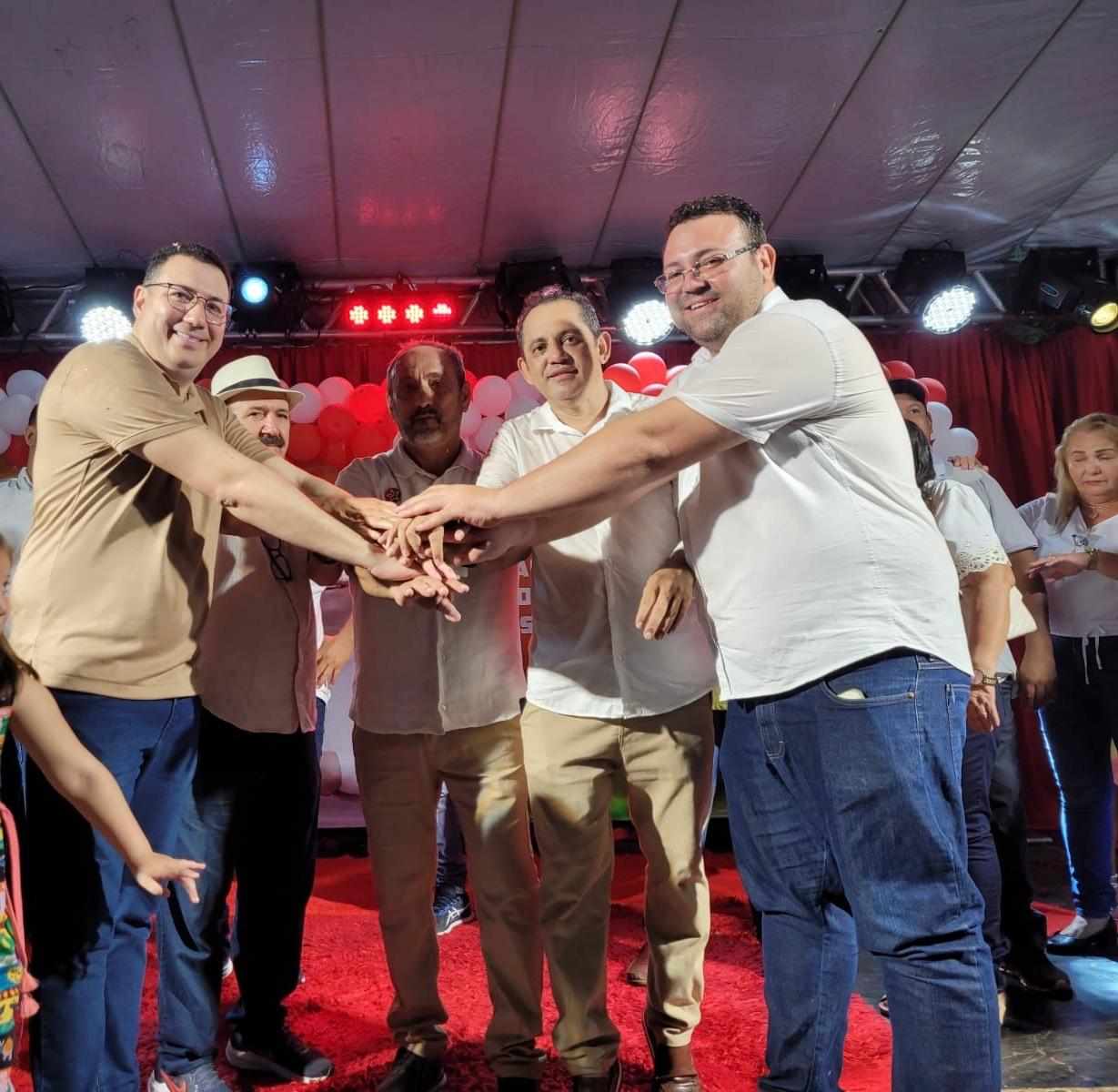 Erivaldo e Giovan reúnem apoiadores e lançam pré-candidaturas a prefeito e vice em Santo Antônio de Lisboa