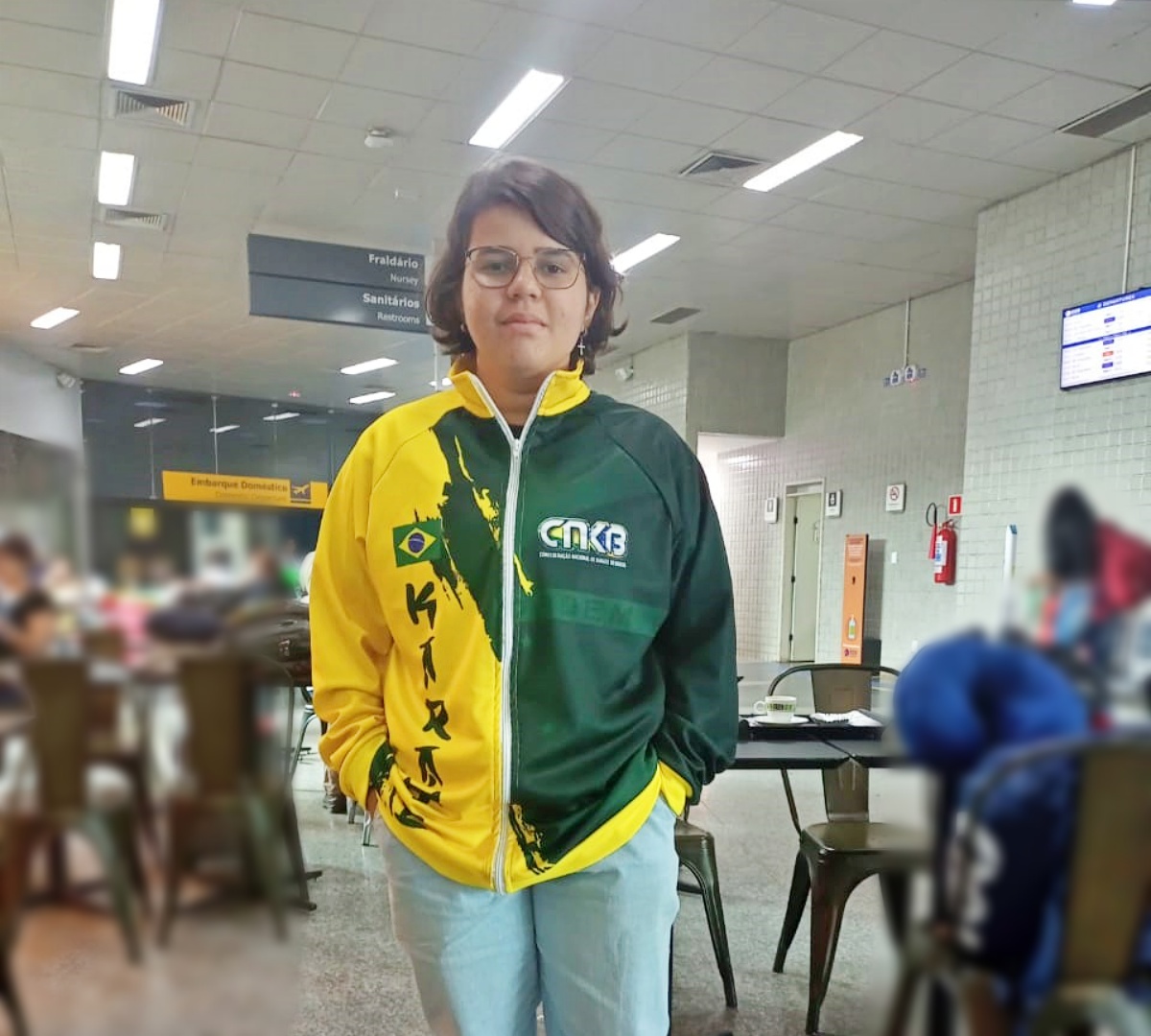 Atleta Heloíza Sá representará Campo Grande do PI no Campeonato Mundial de Karatê na Europa