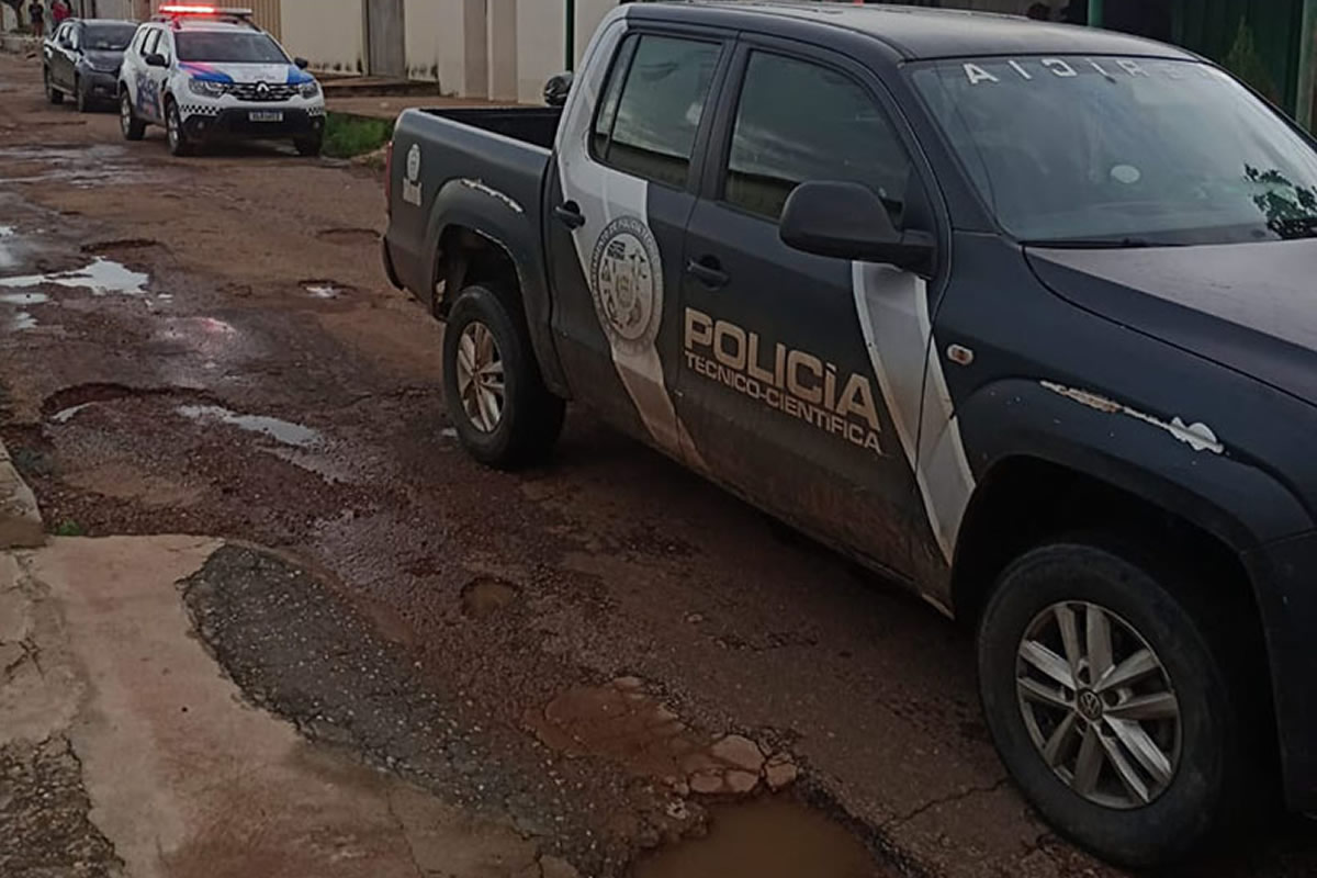 Em Picos, homem é baleado dentro de casa em tentativa de homicídio