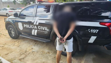 Homem preso por tentativa de feminicídio - Foto: PMPI