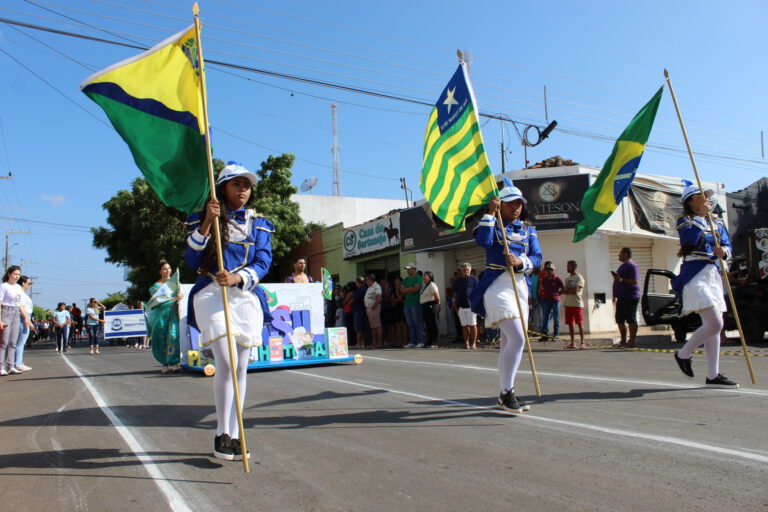 Itainópolis promove desfile cívico de 7 de Setembro