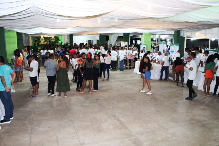 Prefeitura de Ipiranga do Piauí realiza I Feira de Ciências Municipal