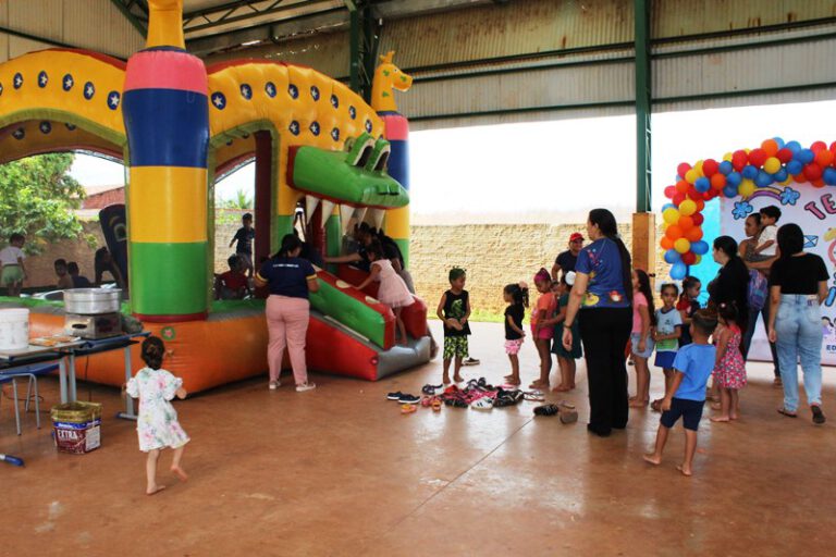 Prefeitura de Itainópolis realiza manhã de diversão para crianças do munícipio; veja fotos