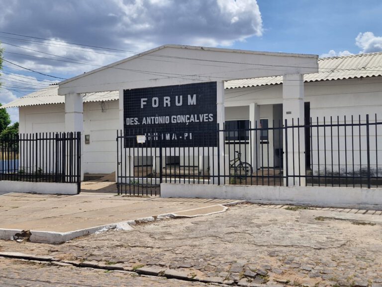 Juiz recua e revoga toque de recolher no interior do Piauí
