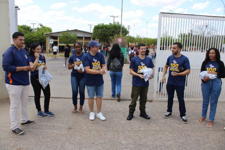 Colégio Machado de Assis apoia alunos nos dias de provas do ENEM