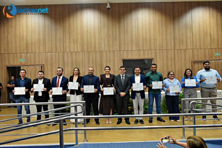 Santa Cruz do Piauí: Laís Barroso, Marcelo Martins e vereadores são diplomados pela Justiça Eleitoral; veja fotos