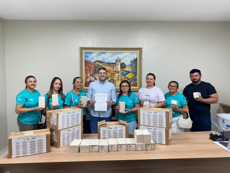 Secretaria de Saúde entrega tablets aos Agentes Comunitários de Saúde e reforça compromisso com a modernização dos serviços