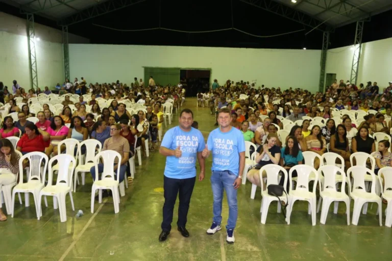 Reunião de Atualização Cadastral 2025 fortalece compromisso com Educação, Saúde e Assistência Social em Geminiano