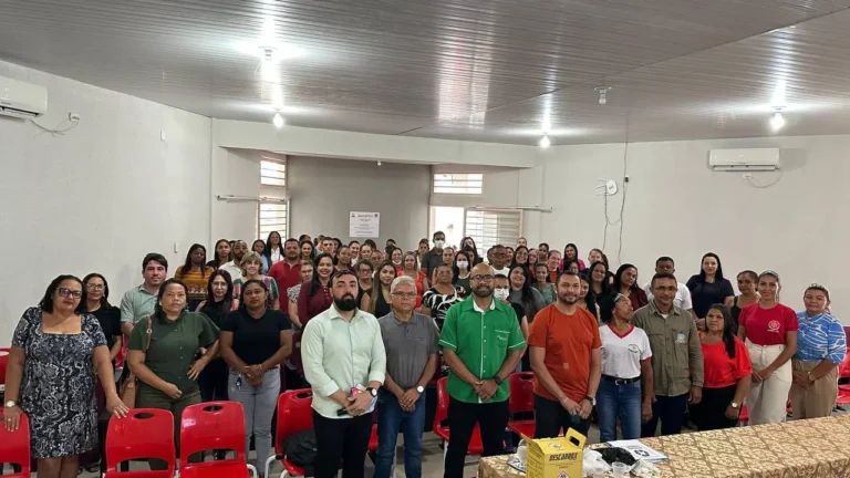 Profissionais de saúde de Ipiranga do Piauí participam de treinamento sobre coleta e destinação adequada de resíduos
