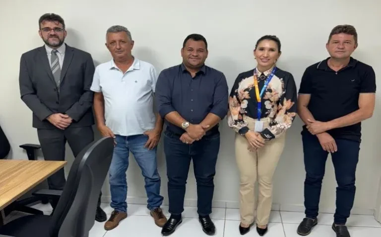 Prefeito Jaillson Campos busca solução para restabelecer energia em prédios públicos de Geminiano