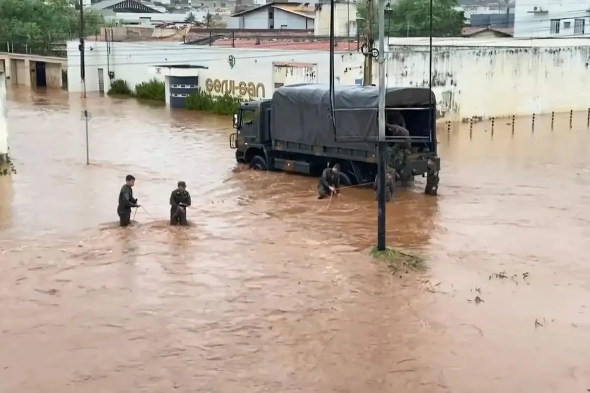 Um ano após temporal em Picos, esposa relembra tragédia que vitimou gerente da Caixa