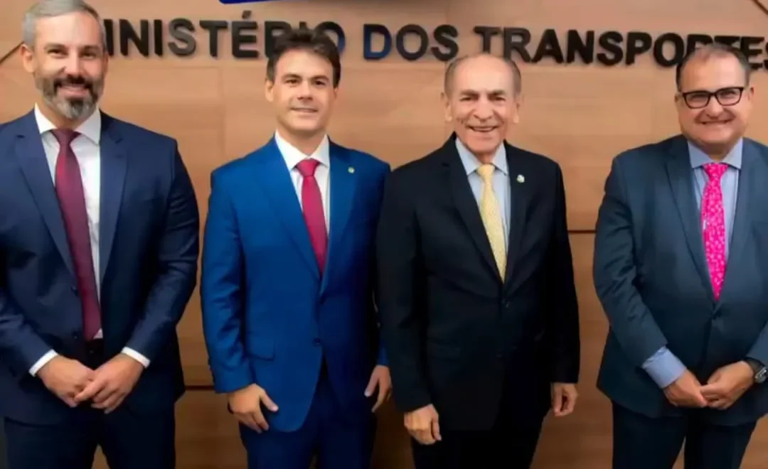 Em Brasília, Severo Eulálio discute construção de viaduto para Picos