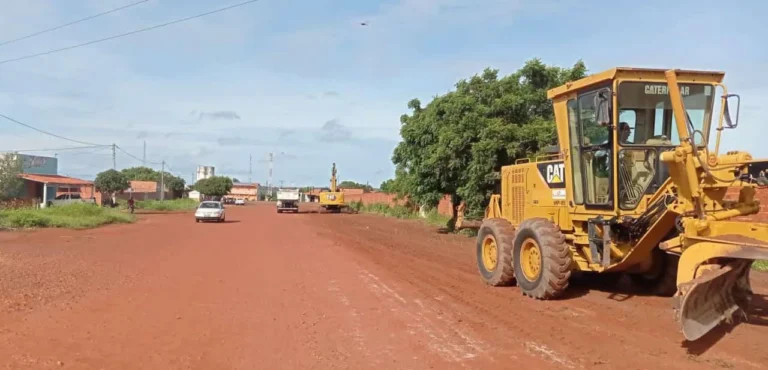 Prefeitura de Ipiranga do Piauí inicia obra de asfaltamento da Avenida Campo de Avião
