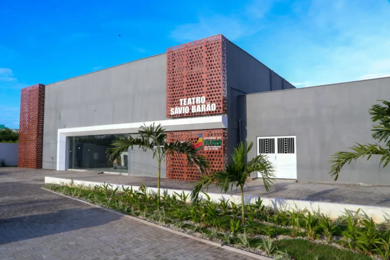 Com investimento de R$ 5 milhões, governador inaugura Teatro Sávio Barão neste sábado (12) em Picos