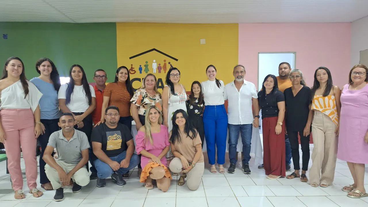 Prefeitura de Santo Antônio de Lisboa realiza reunião de planejamento para evento de combate à exploração sexual de crianças e adolescentes