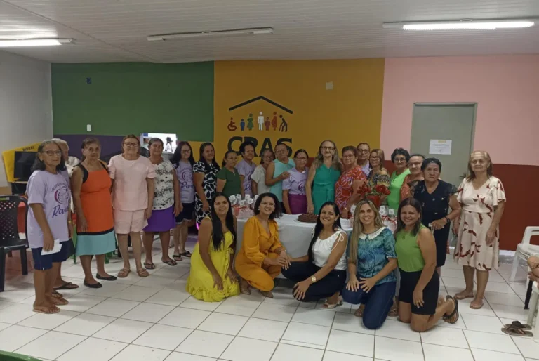 Secretaria de Assistência Social de Santo Antônio de Lisboa realiza comemoração em alusão ao Dia das Mães com o Grupo Reviver