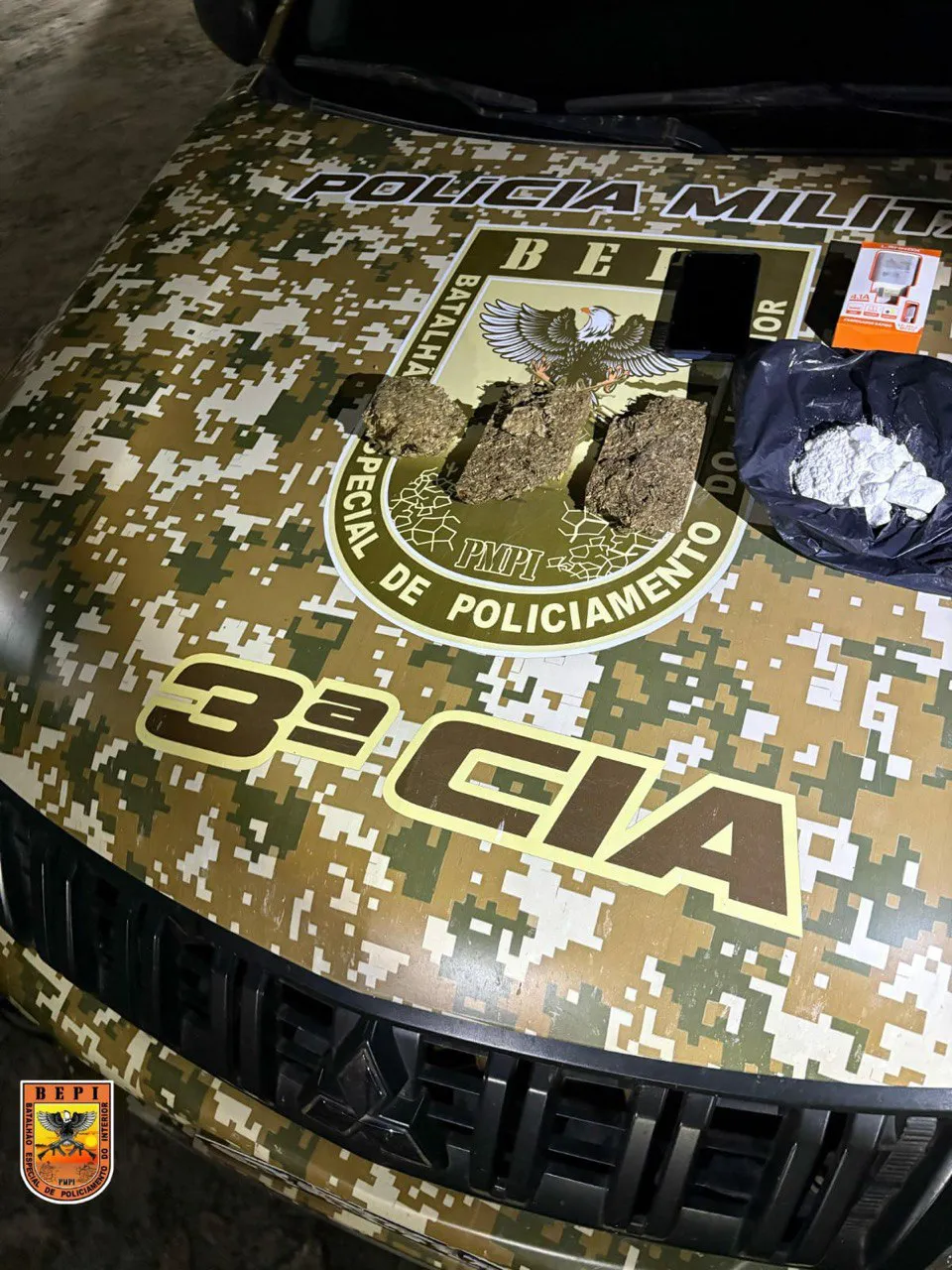 BEPI intercepta passageira com drogas em ônibus em Vila Nova do Piauí