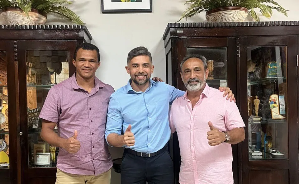 Prefeito Erivaldo Lopes busca parcerias para fortalecer a cultura de Santo Antônio de Lisboa durante visita à Secult-PI