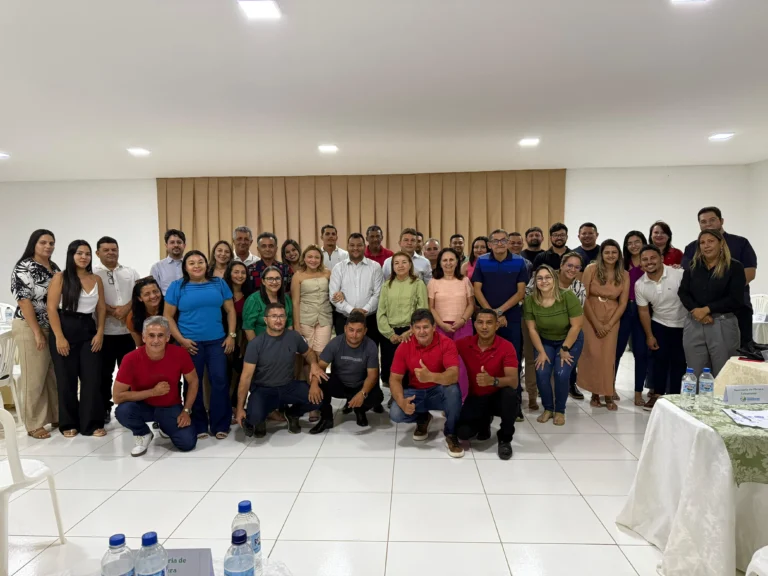 Prefeito Jaillson Campos reúne equipe para balanço do 1º semestre da gestão