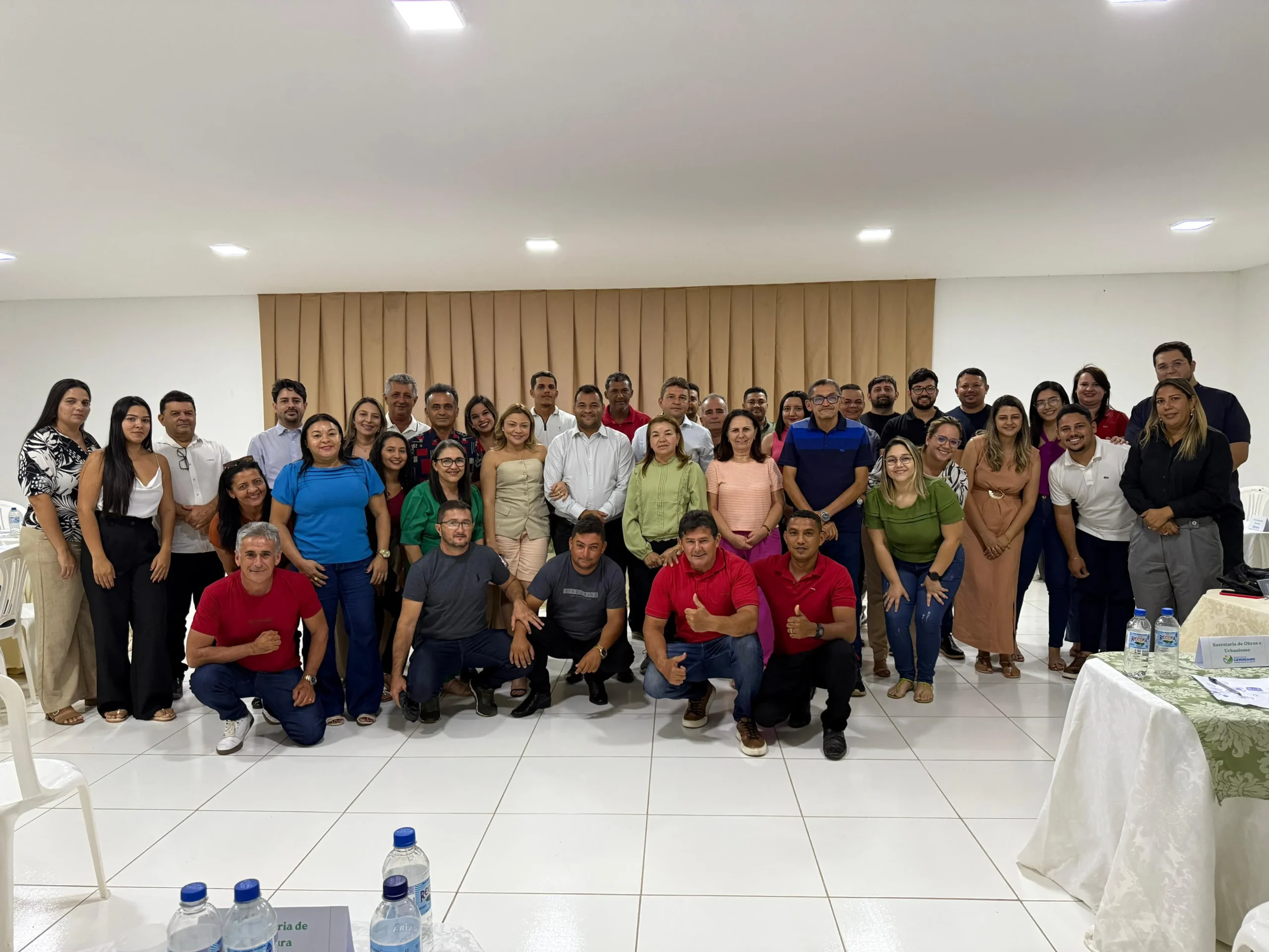 Prefeito Jaillson Campos reúne equipe para balanço do 1º semestre da gestão