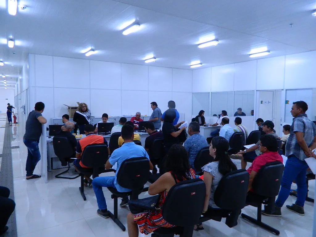 Governo avalia fim da obrigatoriedade de autoescola para tirar CNH nas categorias A e B