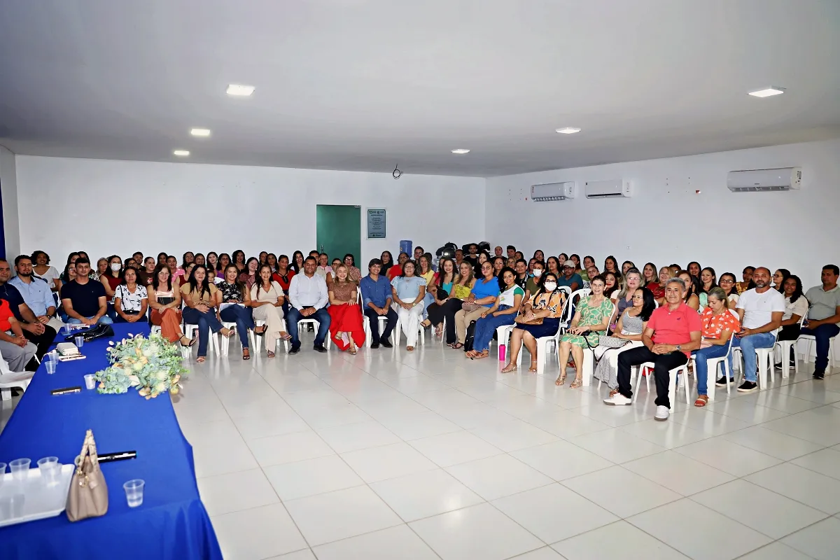 Prefeitura de Geminiano dá início ao segundo semestre letivo com abertura do 3º Itinerário Formativo do Projeto PlantAprendizagens