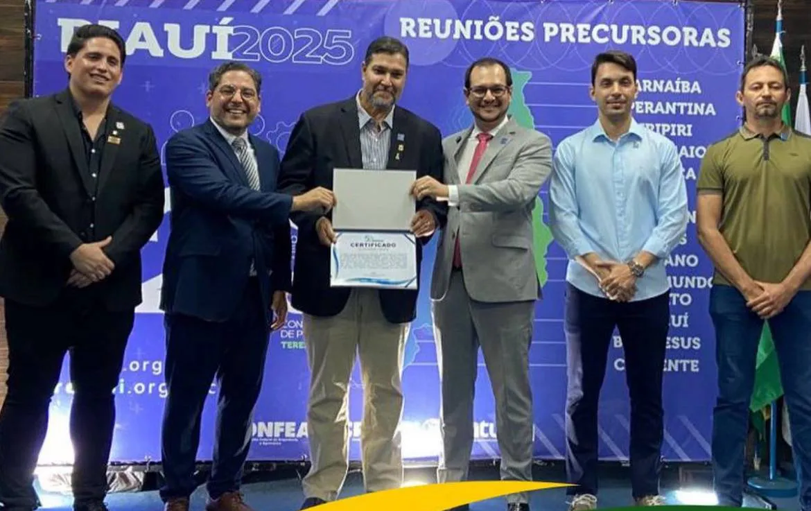 Presidente da Câmara de Picos, Rinaldinho, é homenageado pelo CREA-PI