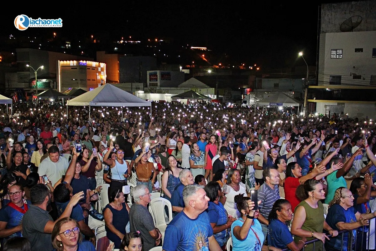 Missa campal e show com Fraternidade São João Paulo II reúnem multidão no 175º Festejo de Nossa Senhora dos Remédios