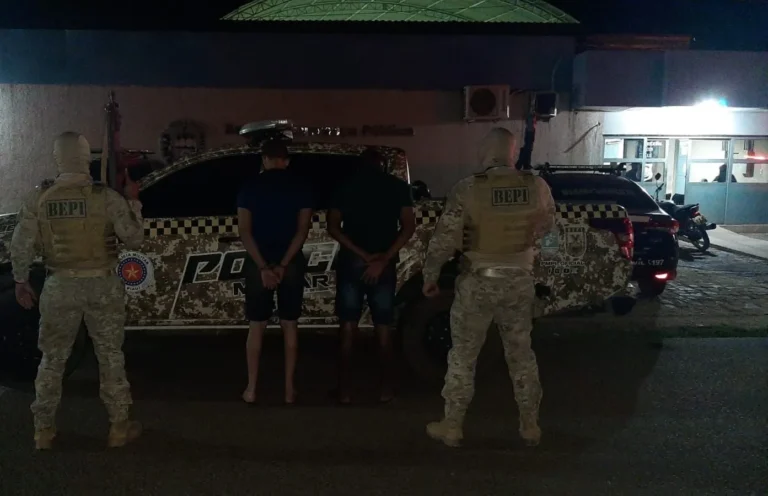 Dois homens são presos por tráfico de drogas durante fiscalização em Jaicós