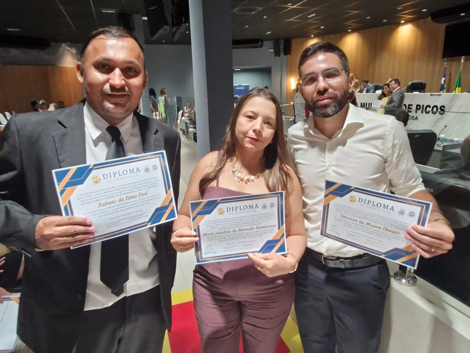Professores do Colégio Machado de Assis são homenageados pela Câmara Municipal de Picos