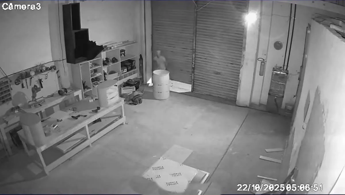 Fábrica de móveis é arrombada novamente no bairro Catavento, em Picos