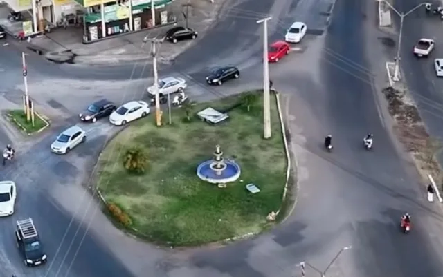 Prefeitura de Picos dá início a reforma da rotatória do Bairro Junco