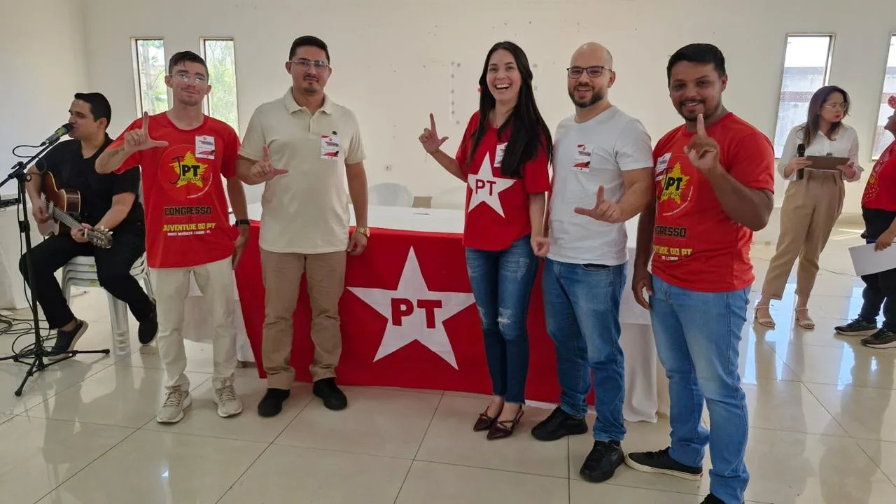 Secretário da Juventude do PT de Santo Antônio de Lisboa participa de Seminário Regional sobre Política e Mídias Sociais em Picos