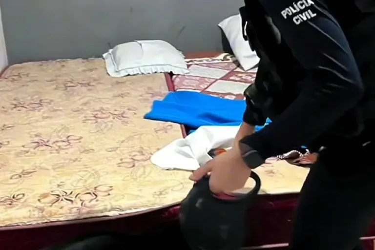 Polícia Civil apreende 10 tabletes de entorpecente em operação da DFHT