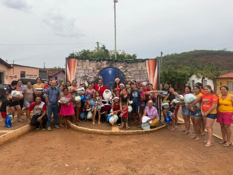 Prefeitura de Santo Antônio de Lisboa realiza ação social com visita do Papai Noel e leva alegria às crianças em diversas comunidades