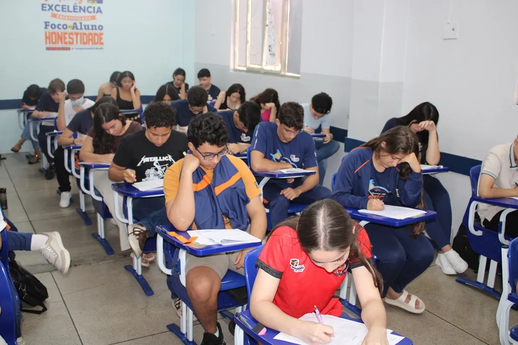 Sucesso de público! Mais de 400 candidatos realizam teste seletivo por bolsas no Colégio Machado de Assis em Picos