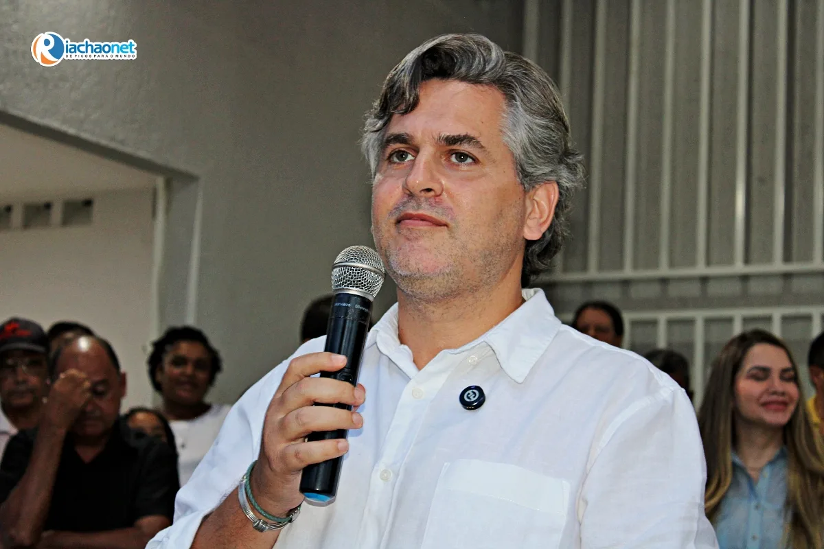 Dr. Pablo Santos decreta horário especial de expediente na próxima segunda-feira (29) devido a jogo do Brasil