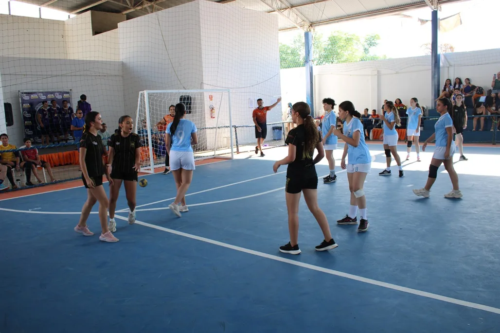 Colégio Machado de Assis encerra com sucesso os Jogos Interclasses 2025
