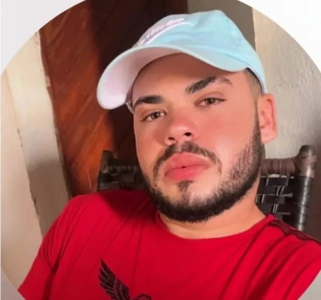 Motociclista morre em acidente com caminhão na BR 407 em Geminiano
