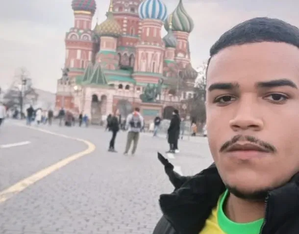 Jovem com raízes em Oeiras desaparece após se alistar no Exército da Rússia