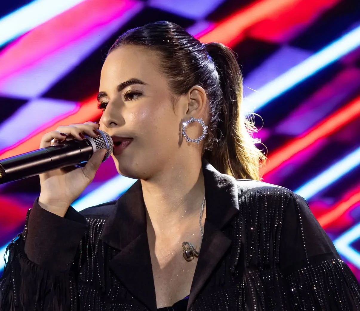 Cantora picoense é selecionada para concurso musical no Nordeste