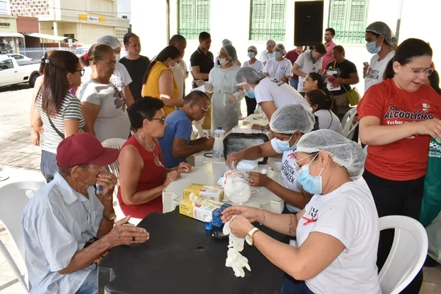 Praça Josino Ferreira recebe “Dia D” de Combate às Drogas e ao Alcoolismo com oferta de serviços e conscientização