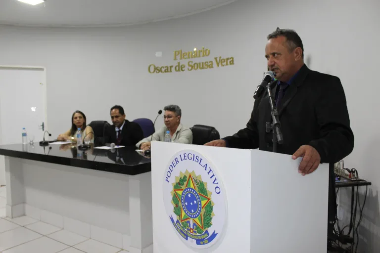 Prefeito Miguel Rodrigues apresenta balanço de 2025 e metas para 2026 na abertura do Ano Legislativo em Itainópolis