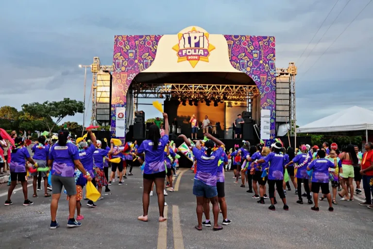 IPI Folia proporciona alegria com inclusão social no Carnaval da Melhor Idade e APAE; veja fotos